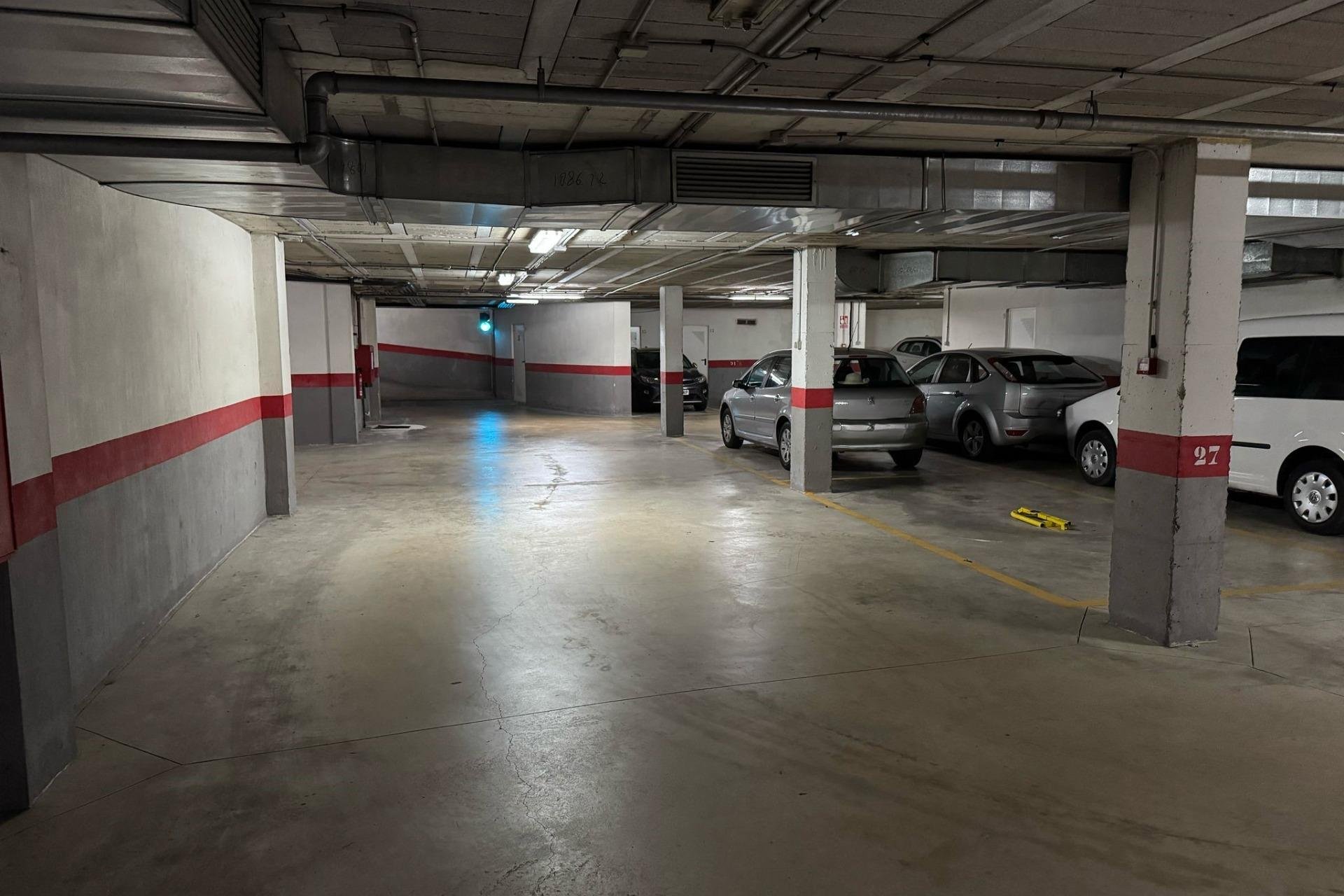 Reventa - garage - Torrevieja - Centro