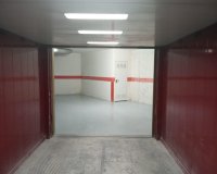 Reventa - garage - Torrevieja - La Mata