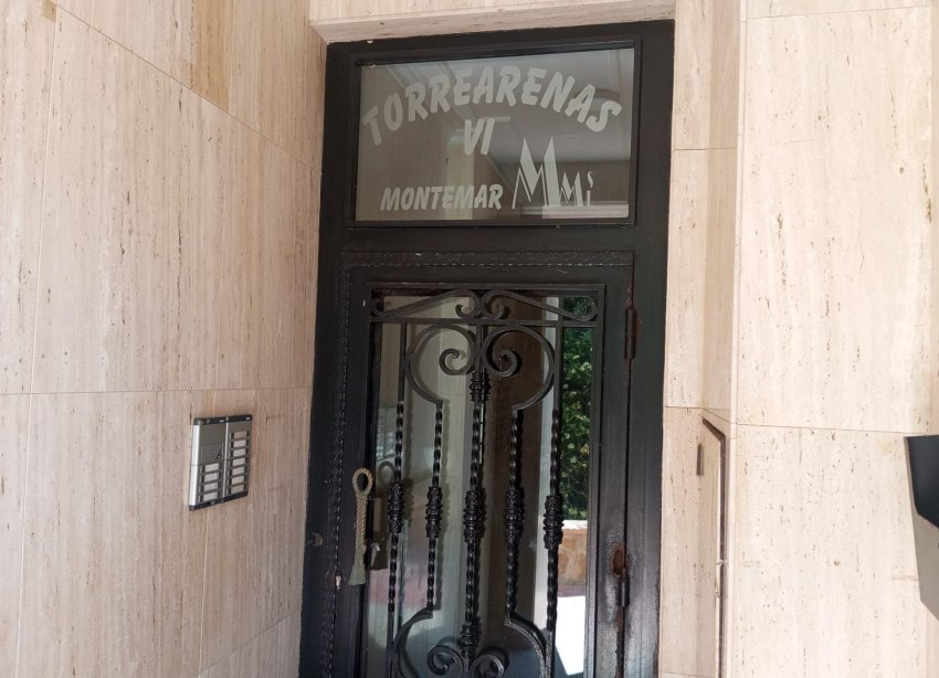 Reventa - garage - Torrevieja - La Mata