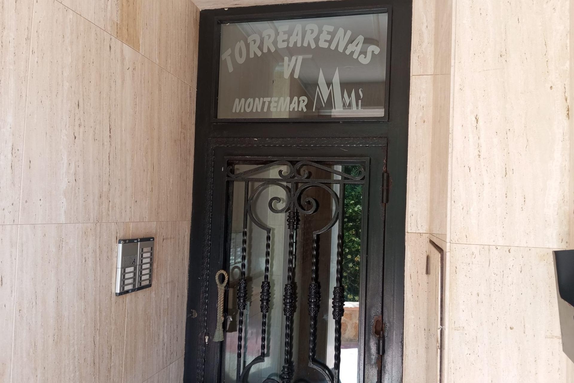 Reventa - garage - Torrevieja - La Mata