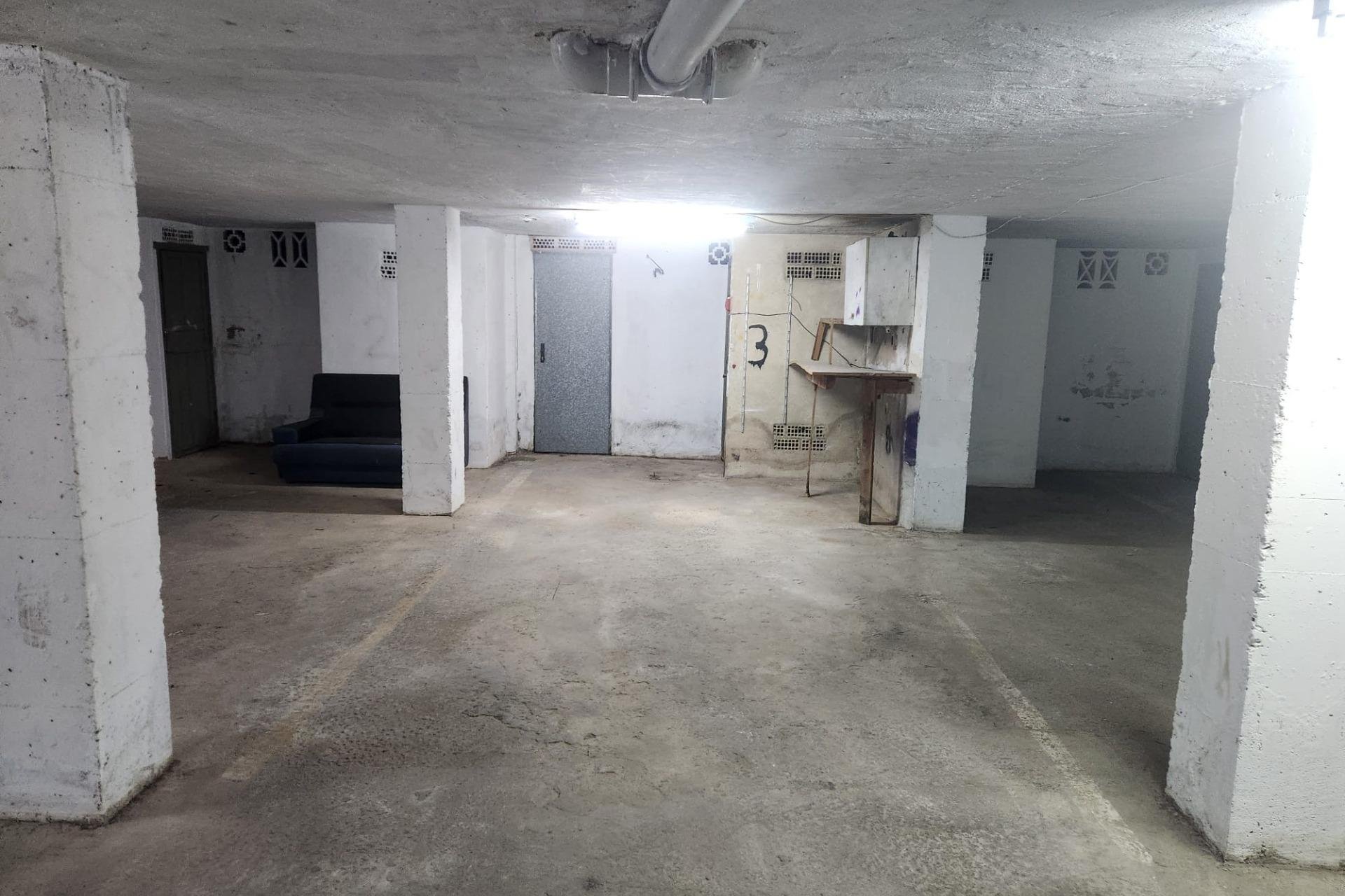 Reventa - garage - Torrevieja - Playa del cura