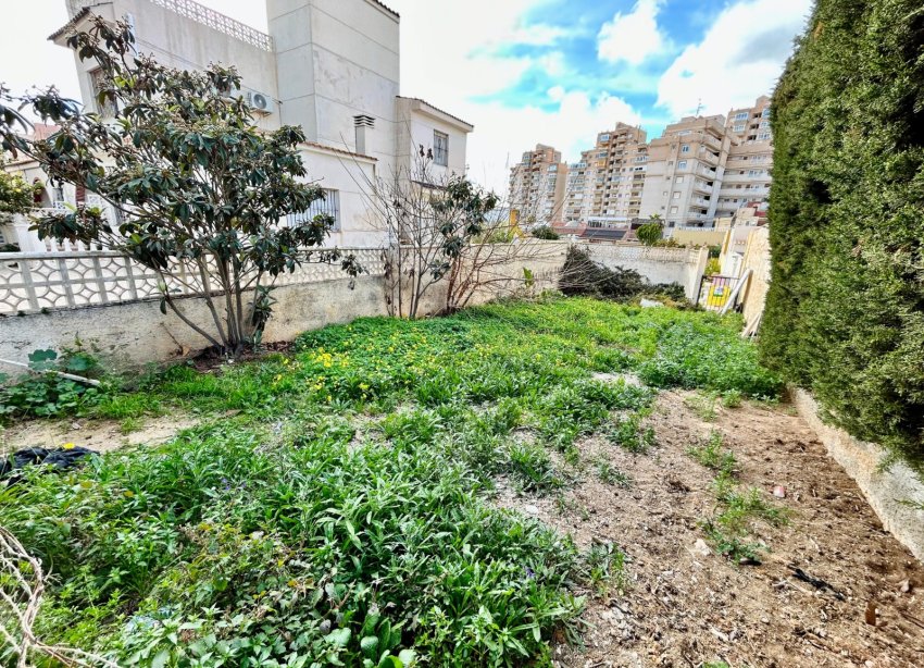 Reventa - Land - Torrevieja - Nueva Torrevieja - Aguas Nuevas