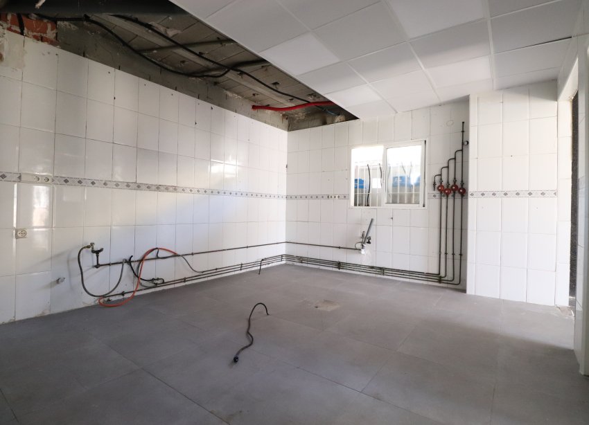 Reventa - Local Comercial - Ciudad Quesada - La Marquesa