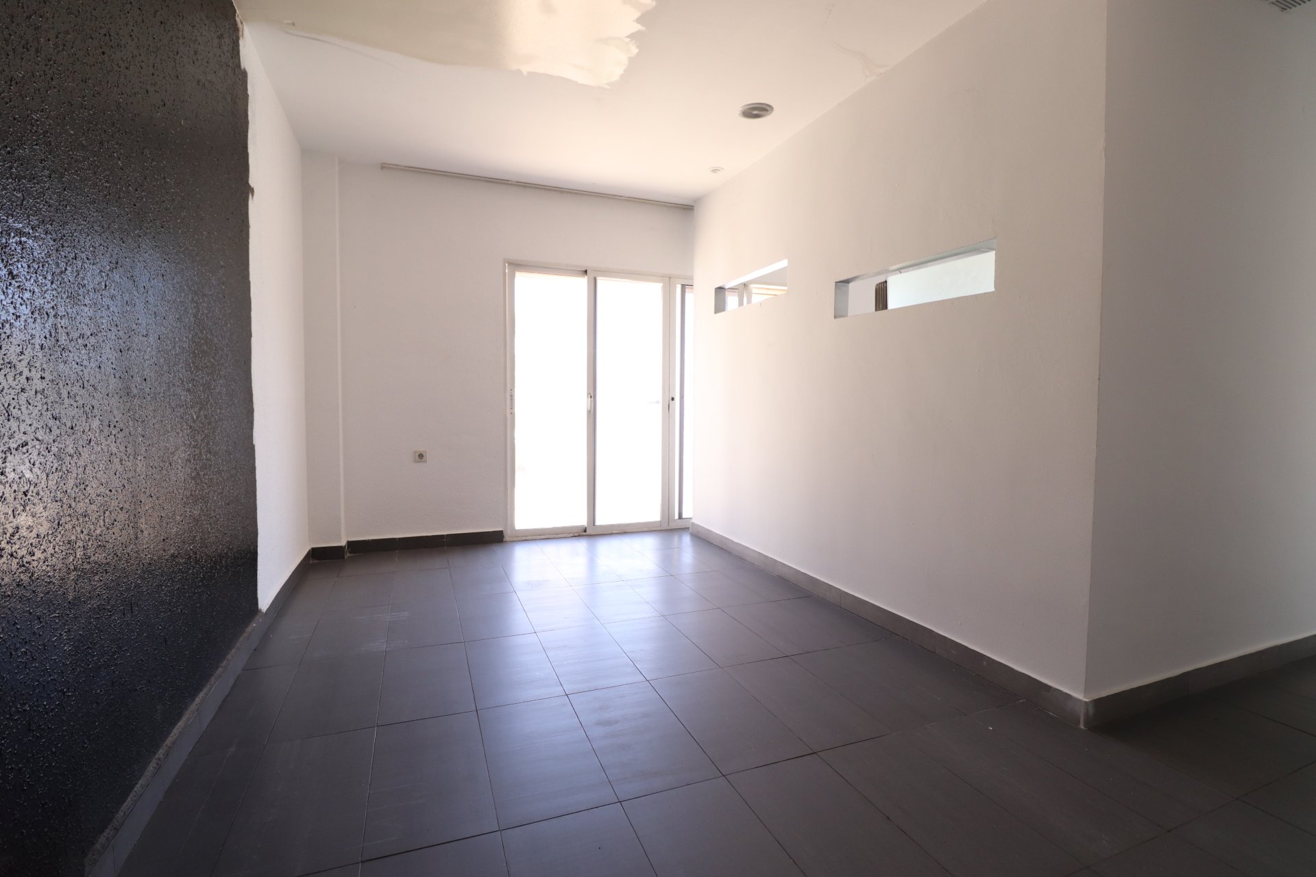 Reventa - Local Comercial - Ciudad Quesada - La Marquesa