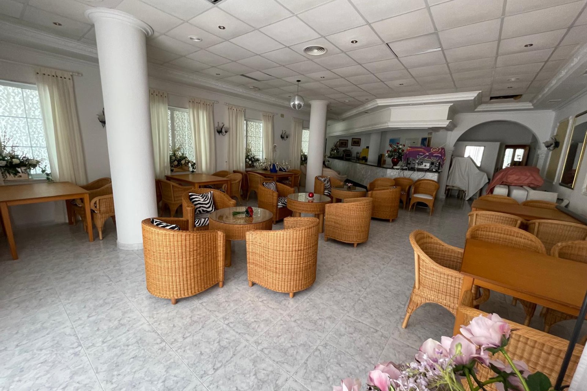 Reventa - Local Comercial - Guardamar del Segura - Guardamar Playa