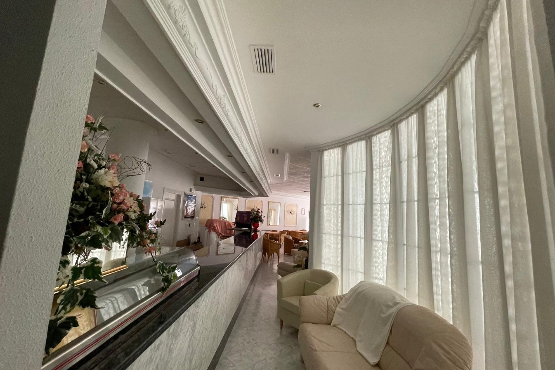 Reventa - Local Comercial - Guardamar del Segura - Guardamar Playa