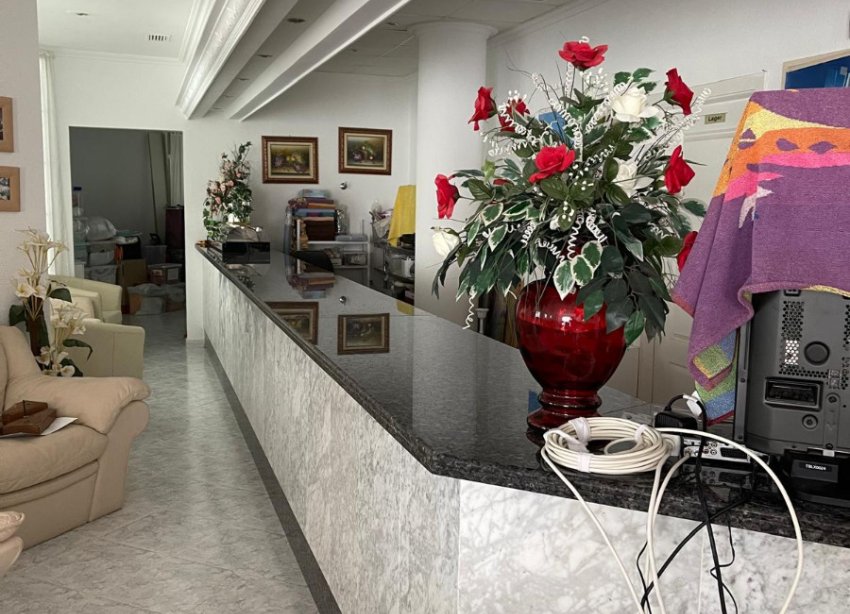 Reventa - Local Comercial - Guardamar del Segura - Guardamar Playa