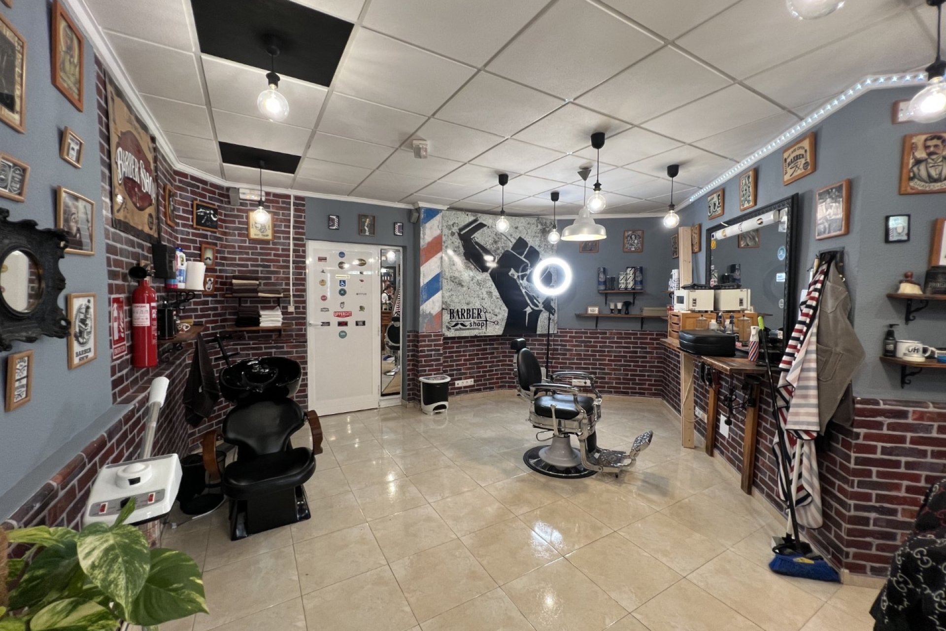 Reventa - Local Comercial - Guardamar del Segura