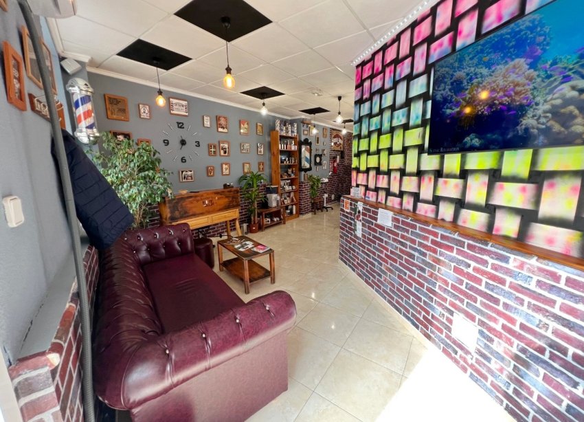 Reventa - Local Comercial - Guardamar del Segura