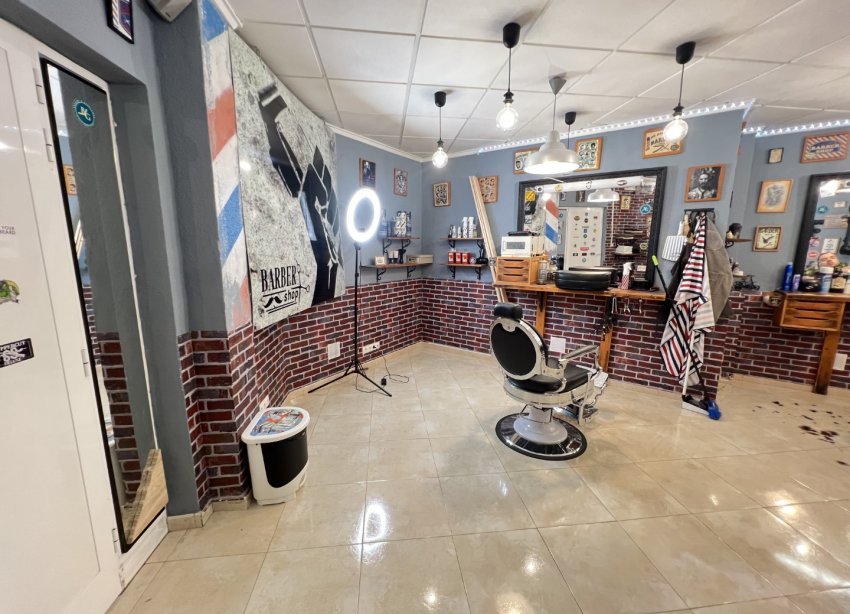 Reventa - Local Comercial - Guardamar del Segura