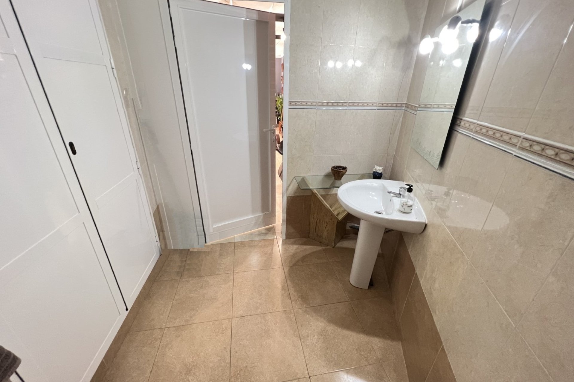 Reventa - Local Comercial - Guardamar del Segura