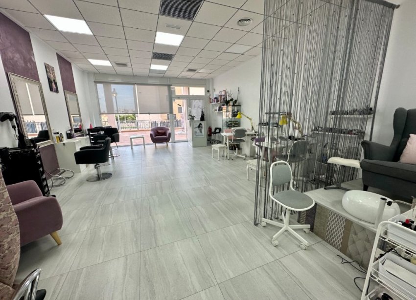 Reventa - Local Comercial - Orihuela Costa - La Zenia