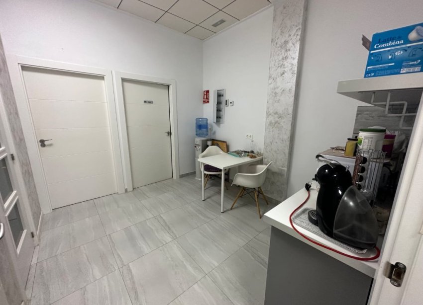 Reventa - Local Comercial - Orihuela Costa - La Zenia