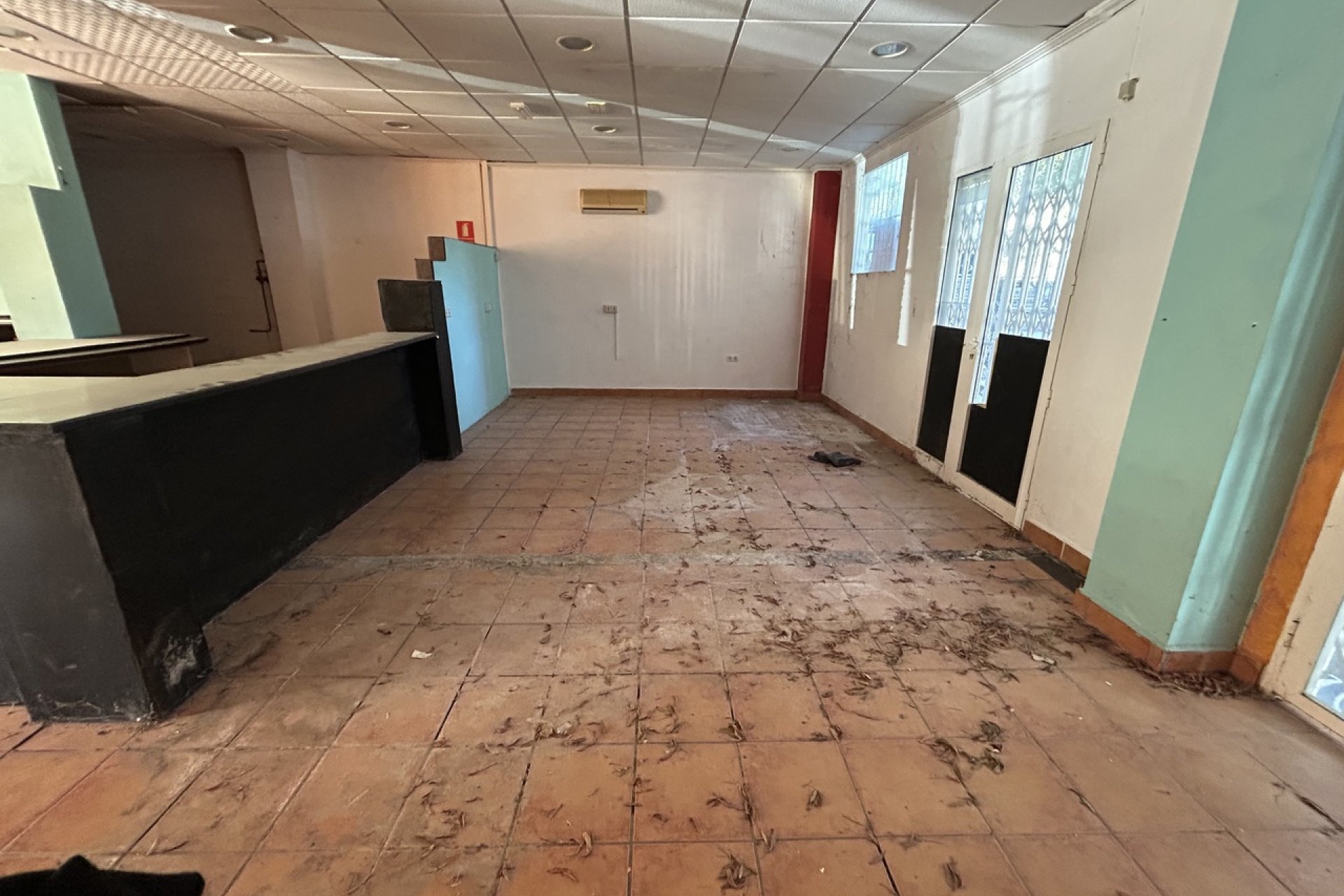 Reventa - Local Comercial - Orihuela Costa - Villamartin