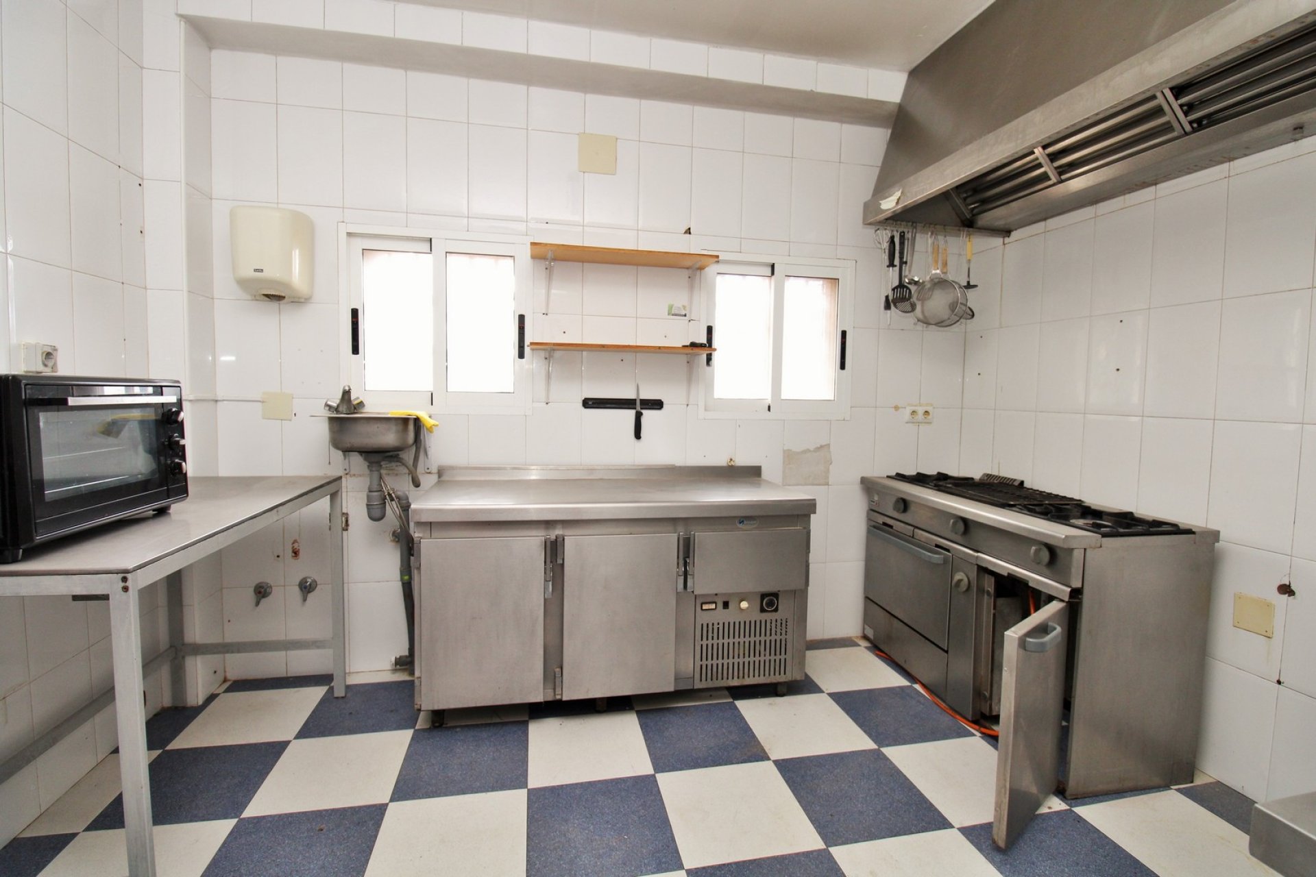 Reventa - Local Comercial - Orihuela Costa - Villamartín