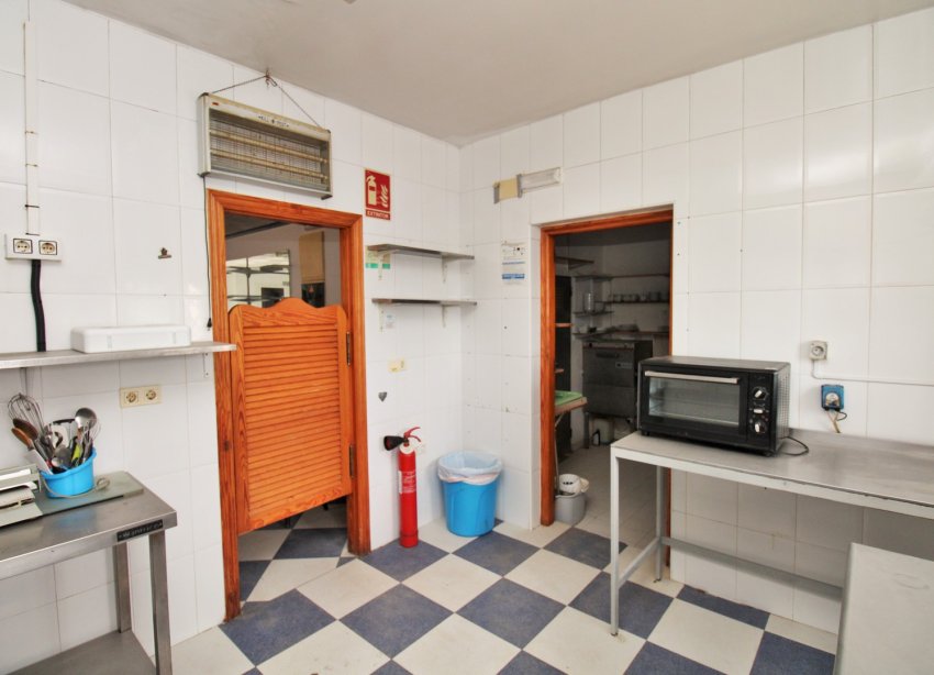 Reventa - Local Comercial - Orihuela Costa - Villamartín