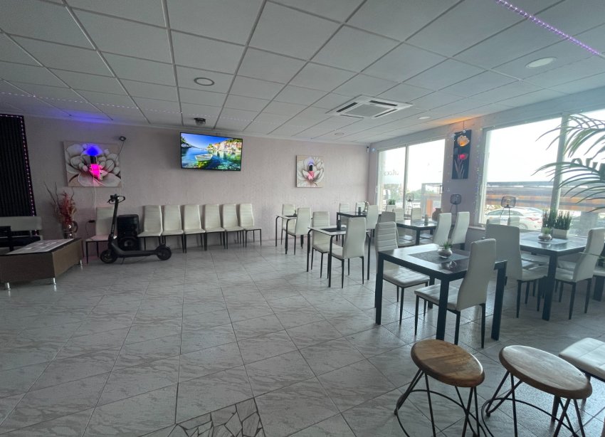 Reventa - Local Comercial - Torrevieja - Comunidad valenciana