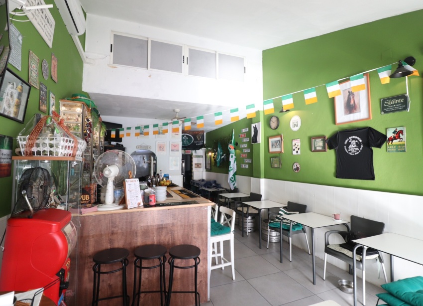 Reventa - Local Comercial - Torrevieja - El Chaparral