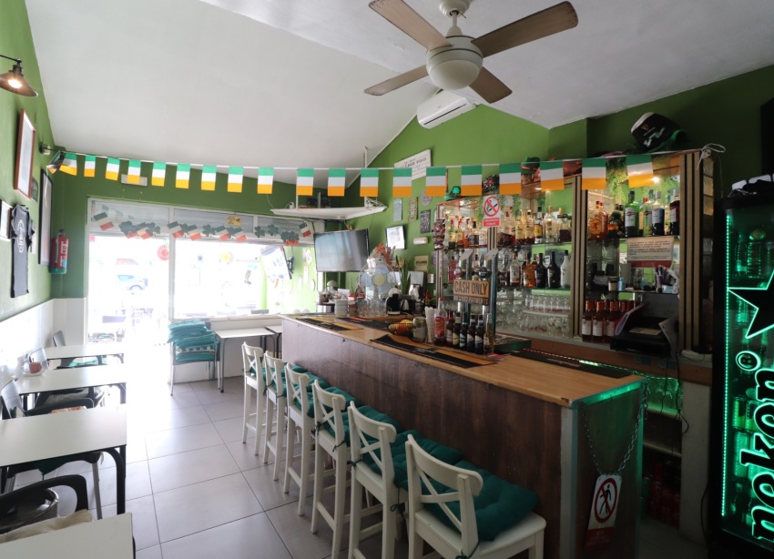 Reventa - Local Comercial - Torrevieja - El Chaparral