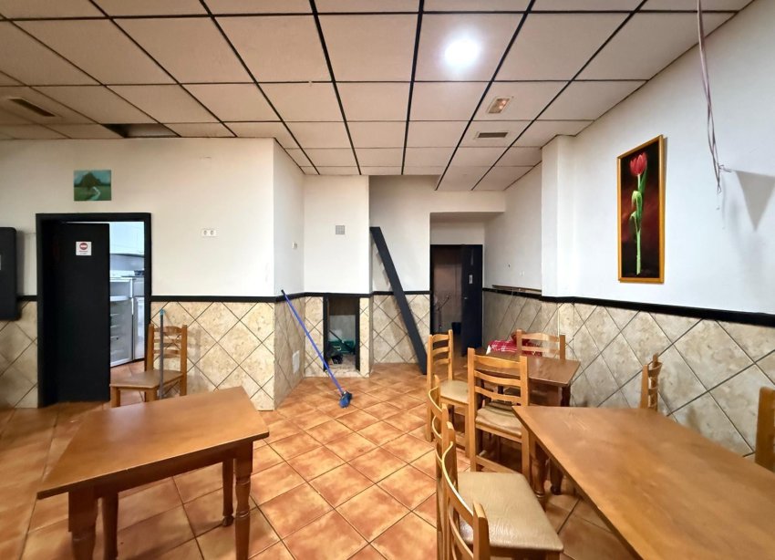 Reventa - Local Comercial - Torrevieja - Estacion de autobuses