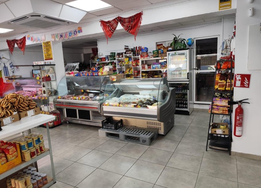 Reventa - Local Comercial - Torrevieja - Estacion de autobuses
