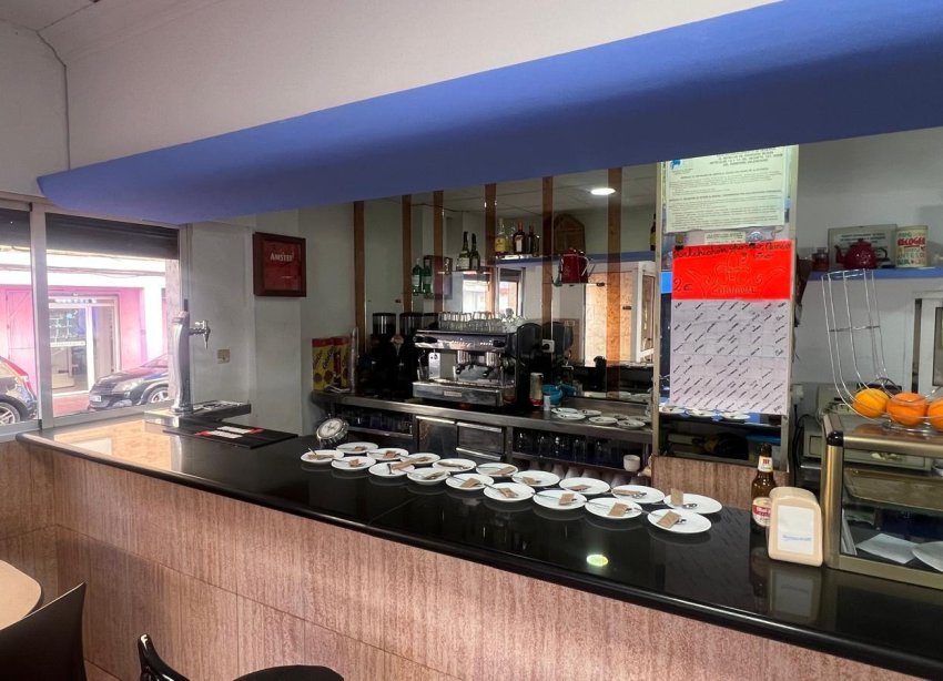 Reventa - Local Comercial - Torrevieja - Estacion de autobuses