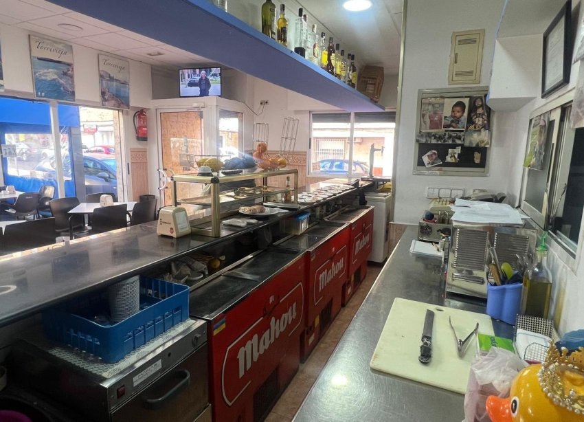 Reventa - Local Comercial - Torrevieja - Estacion de autobuses