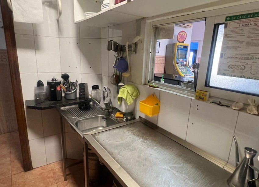 Reventa - Local Comercial - Torrevieja - Estacion de autobuses