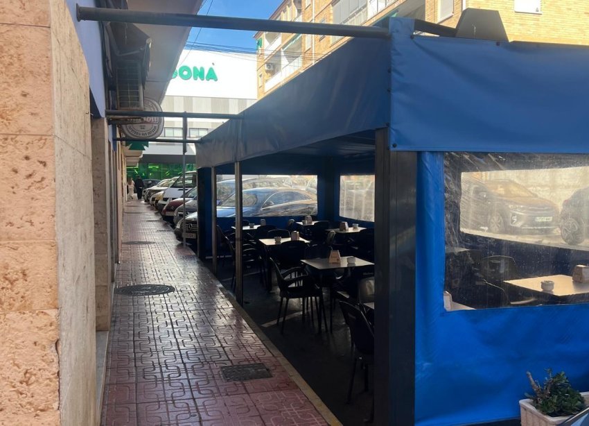 Reventa - Local Comercial - Torrevieja - Estacion de autobuses