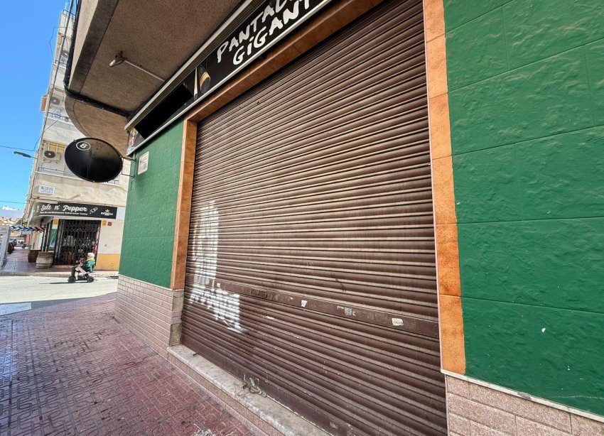 Reventa - Local Comercial - Torrevieja - Playa del cura