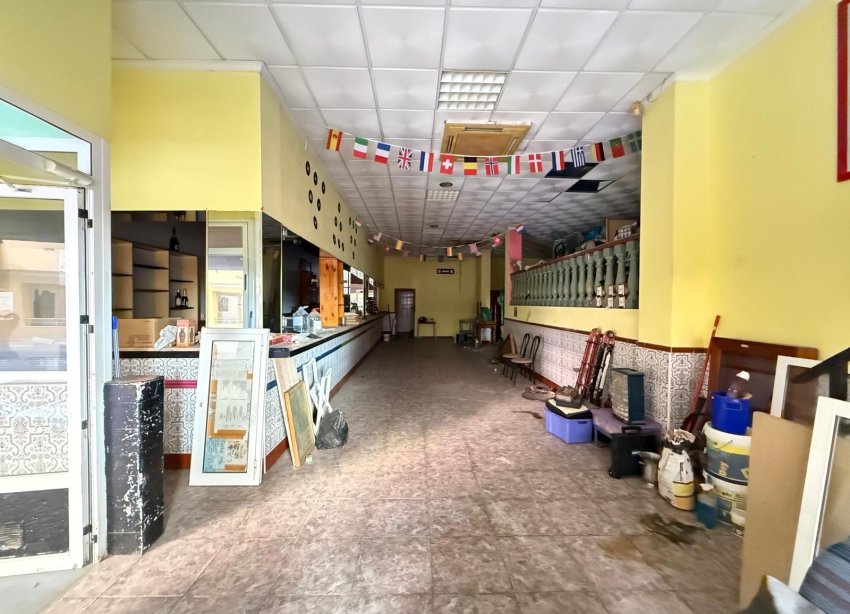 Reventa - Local Comercial - Torrevieja - Playa del cura