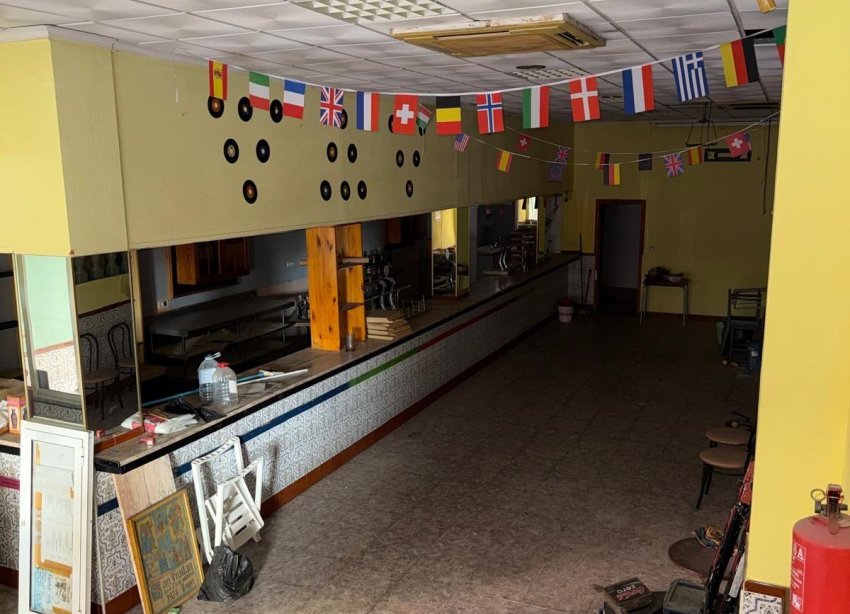 Reventa - Local Comercial - Torrevieja - Playa del cura