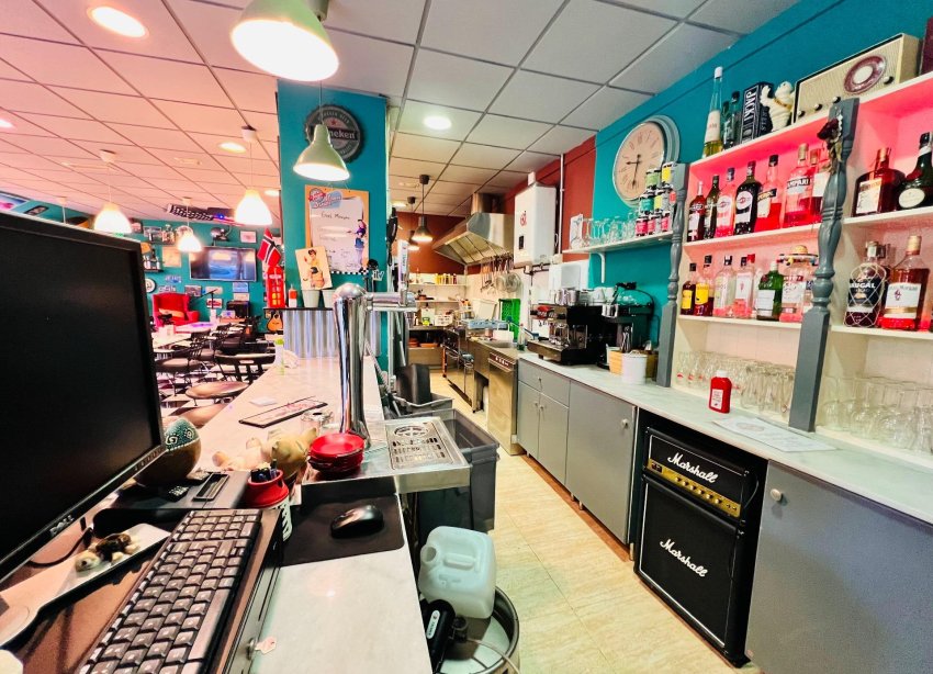 Reventa - Local Comercial - Torrevieja - torrevieja