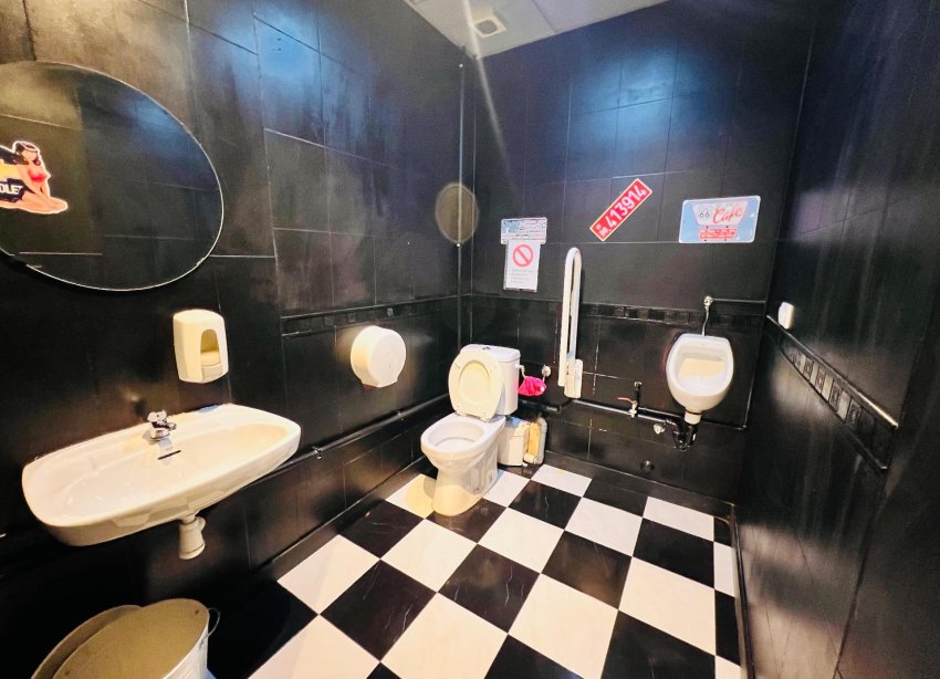 Reventa - Local Comercial - Torrevieja - torrevieja