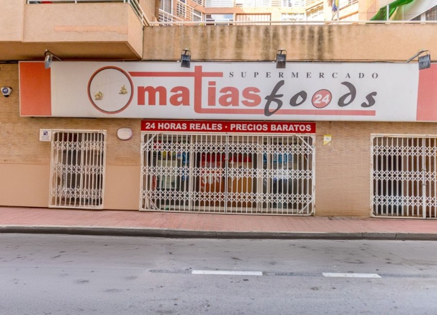Reventa - Local Comercial - Torrevieja