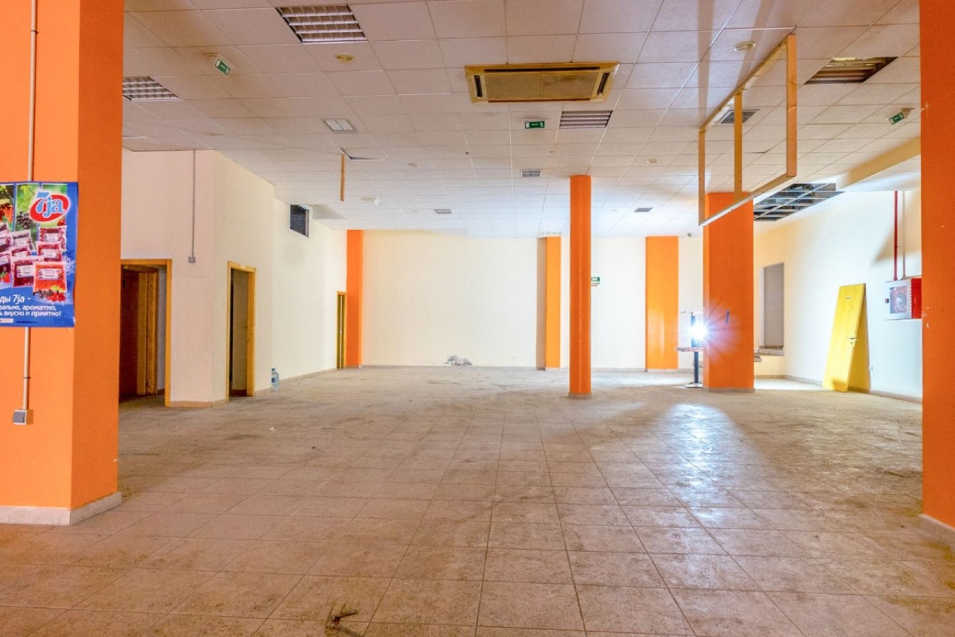 Reventa - Local Comercial - Torrevieja