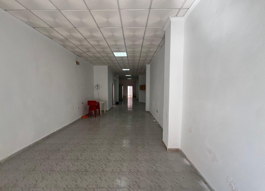 Reventa - Local Comercial - Torrevieja