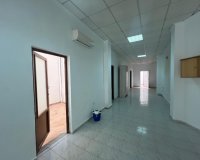 Reventa - Local Comercial - Torrevieja