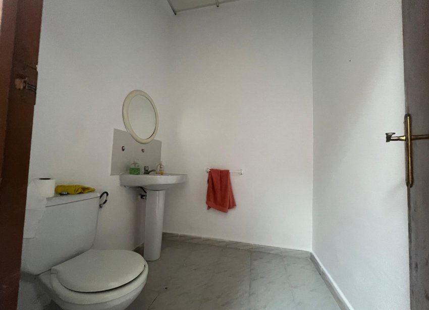 Reventa - Local Comercial - Torrevieja