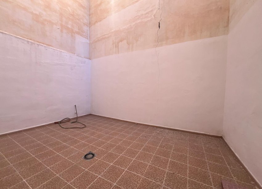 Reventa - Local Comercial - Torrevieja