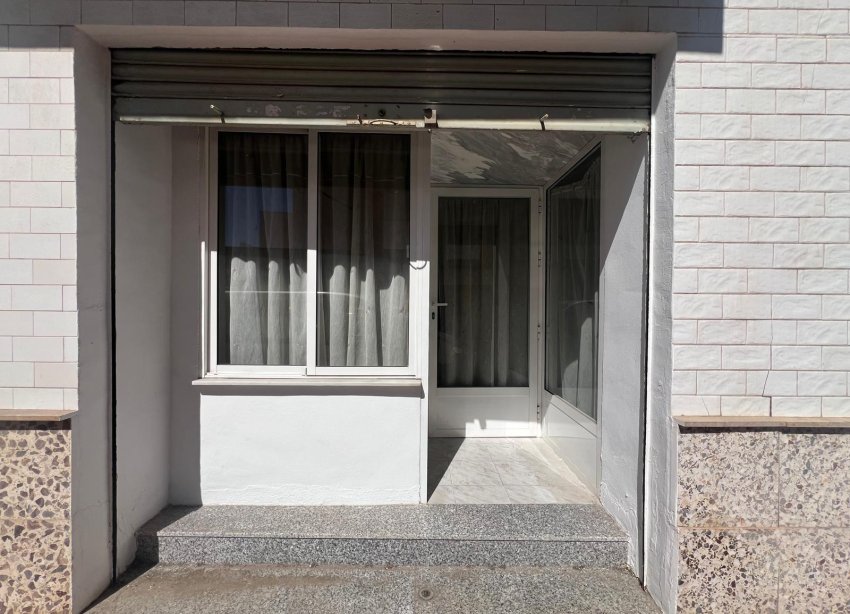 Reventa - Local Comercial - Torrevieja