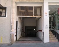 Reventa - Parking - Torrevieja - Centro