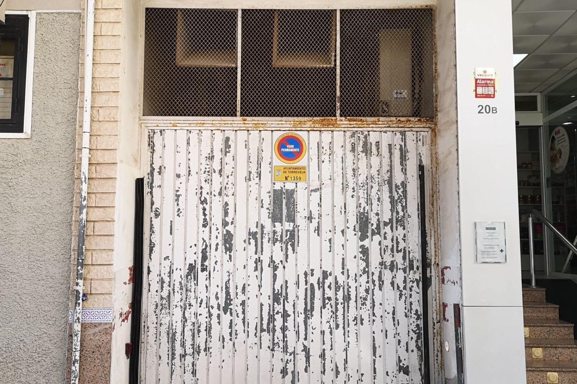 Reventa - Parking - Torrevieja - Centro