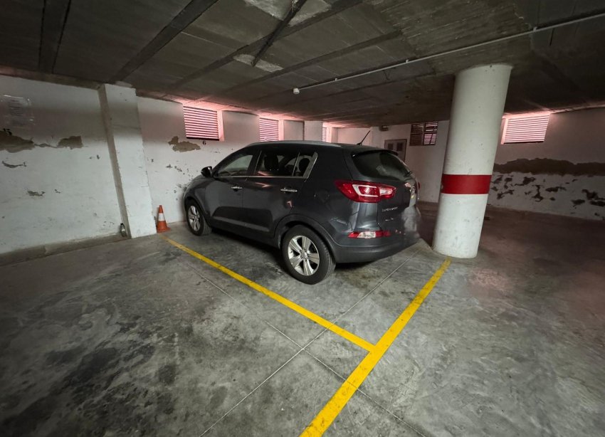 Reventa - Parking - Torrevieja - Estacion de autobuses
