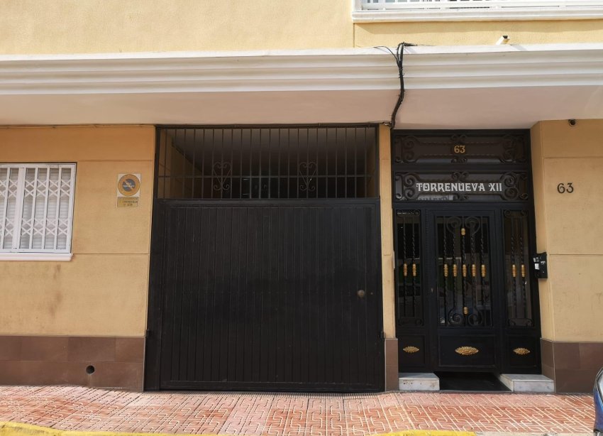 Reventa - Storeroom - Torrevieja - Estacion de autobuses