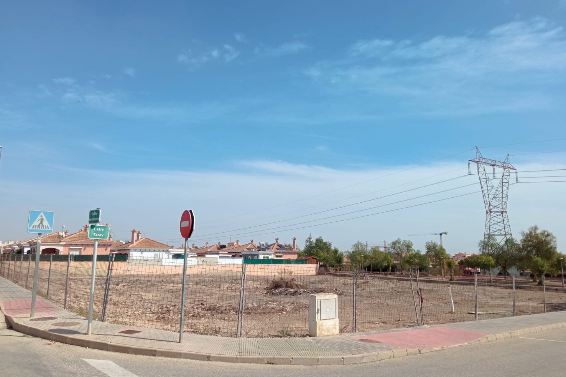 Reventa - Terreno - Los Montesinos - La Herrada
