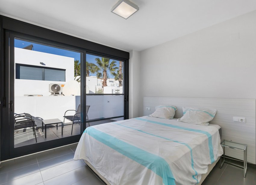 Reventa - Villa - Algorfa - La Finca Golf