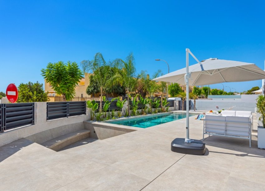 Reventa - Villa - Alicante - El Campello