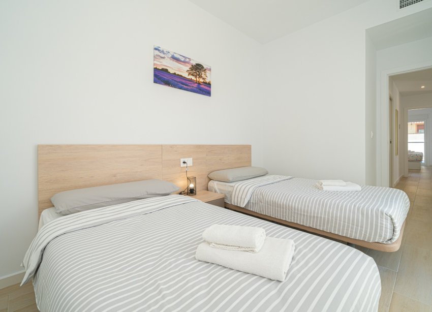 Reventa - Villa - Avileses