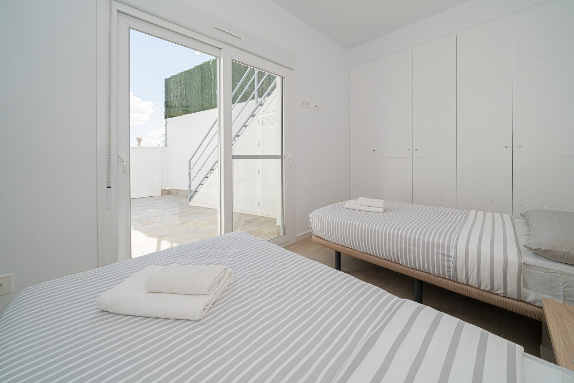 Reventa - Villa - Avileses